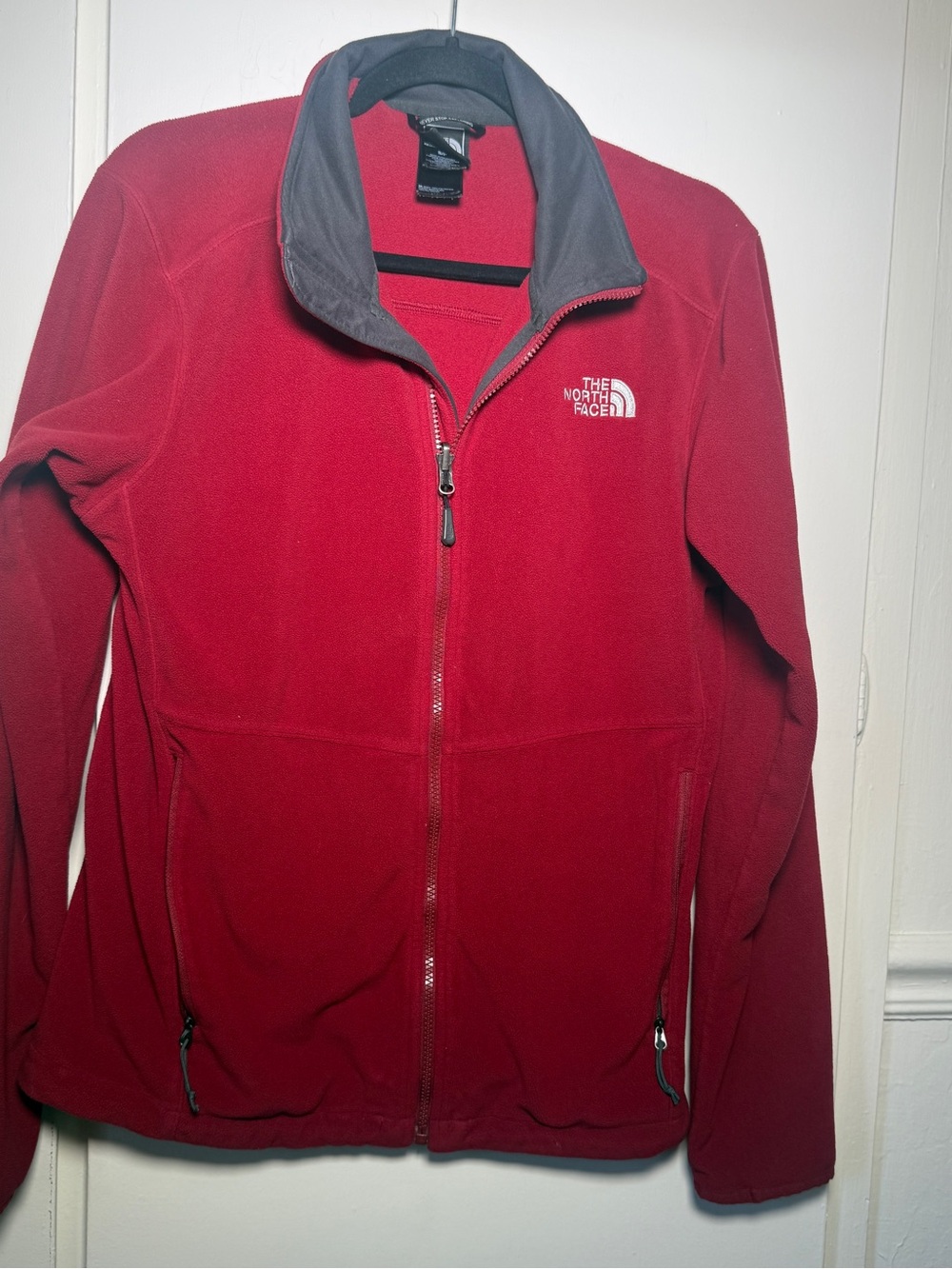 The North Face Men's Red Fleece Jacket - Full Zip Small